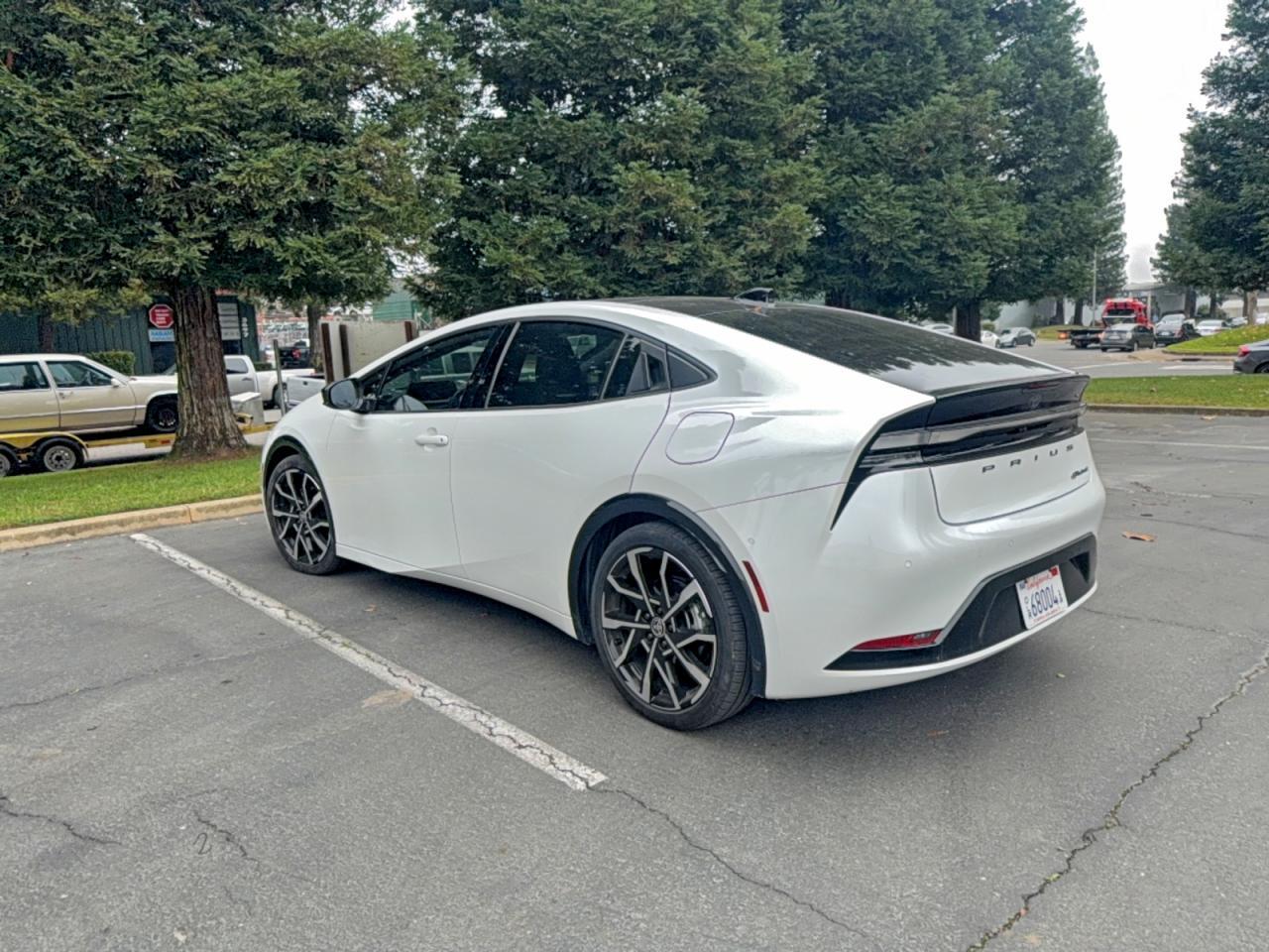 2024 Toyota Prius Prime Se - Фото 3