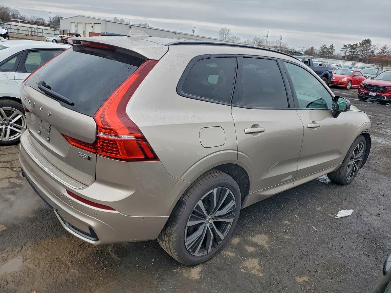 2023 Volvo Xc60 Plus - Фото 3
