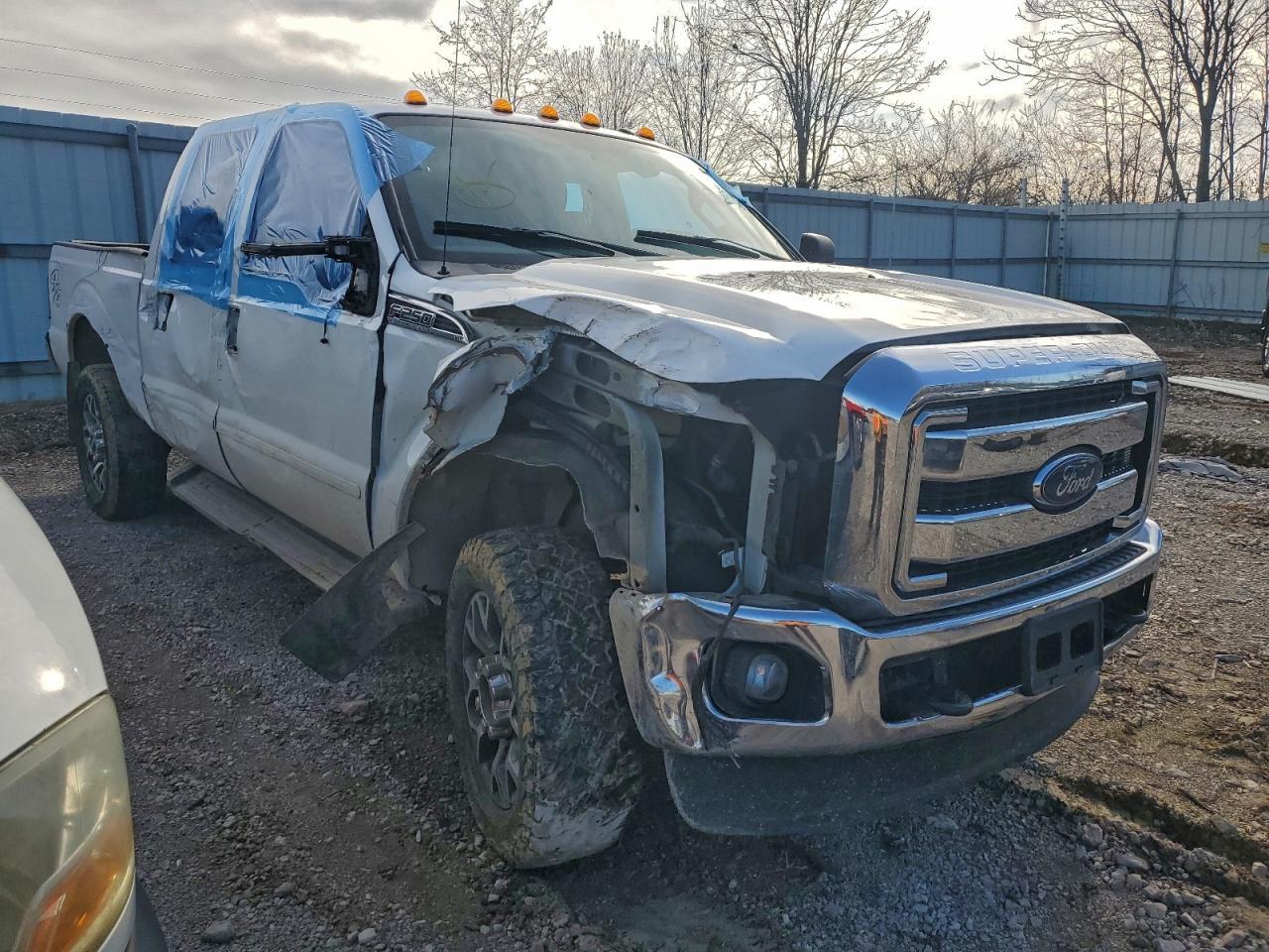 2015 Ford F250 Super Duty - Image 4