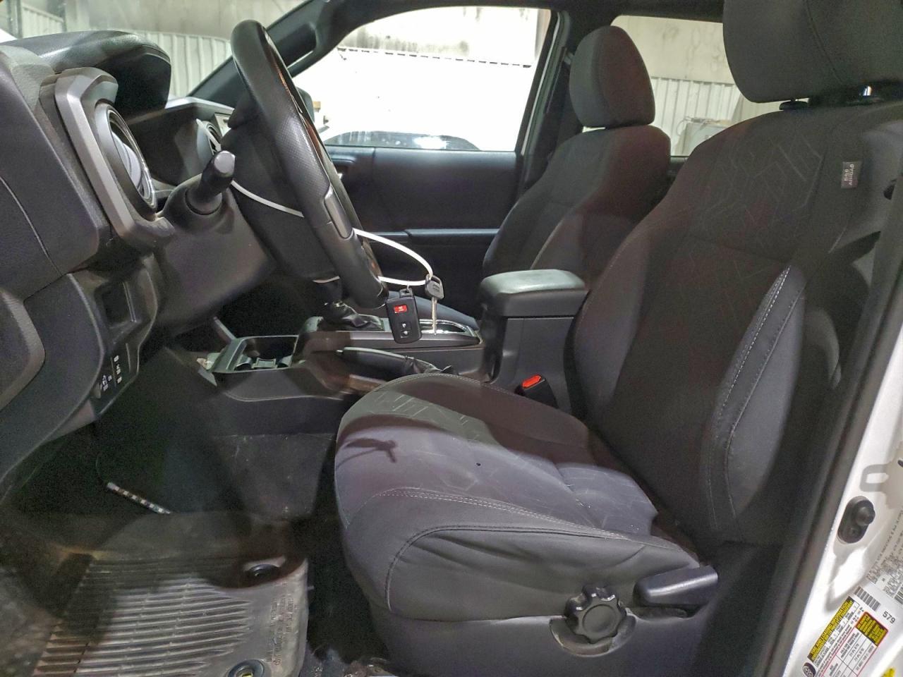 2016 Toyota Tacoma Double Cab - Фото 7