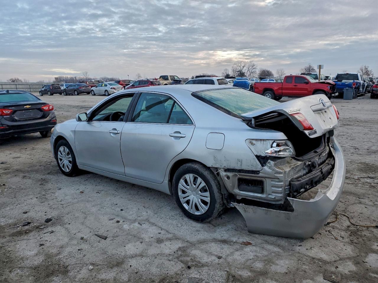 2008 Toyota Camry Ce - Image 2