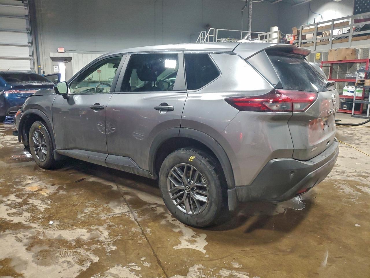 2021 Nissan Rogue S - Image 2