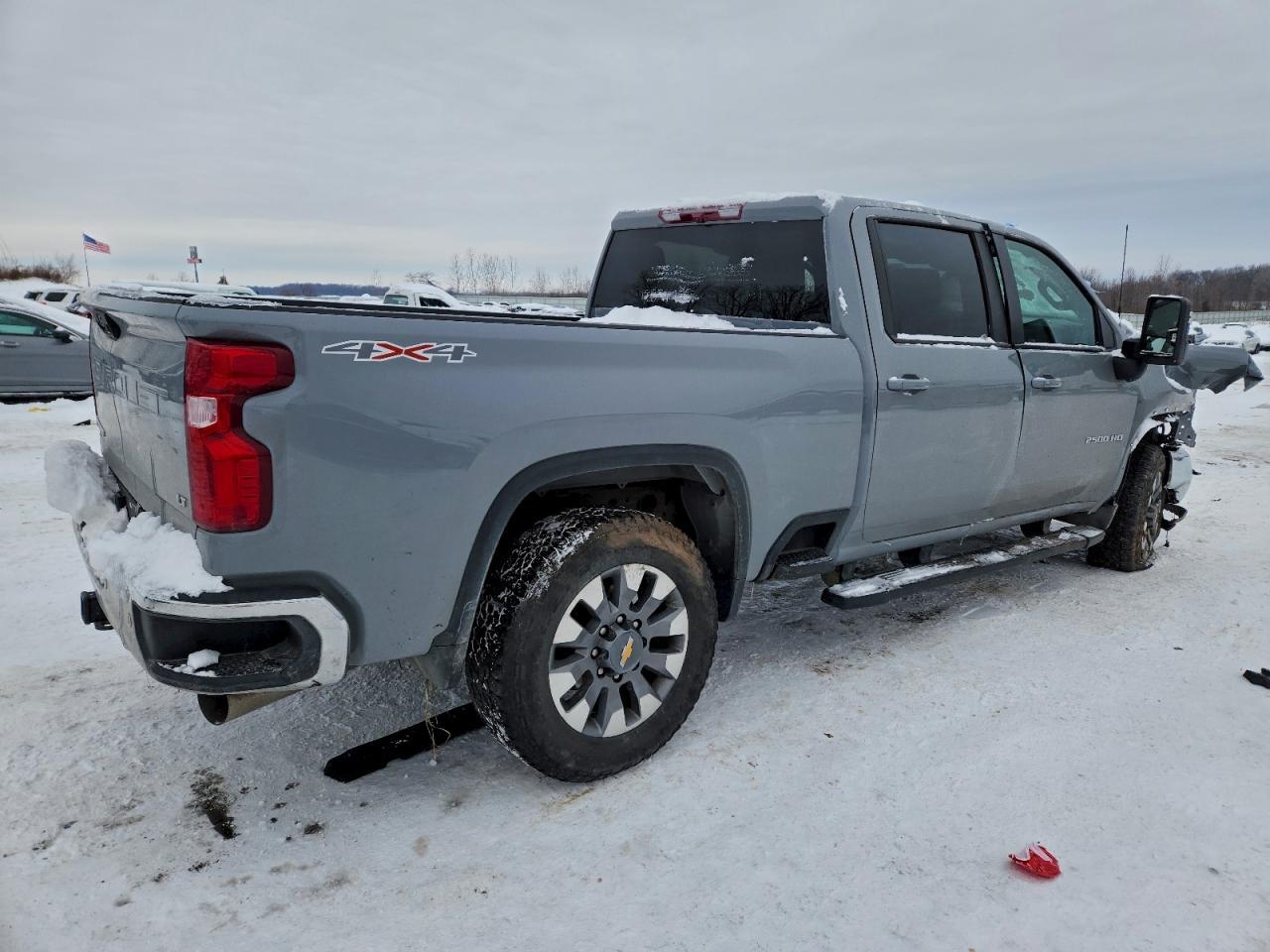 2024 Chevrolet Silverado K2500 Heavy Duty Lt - Image 3
