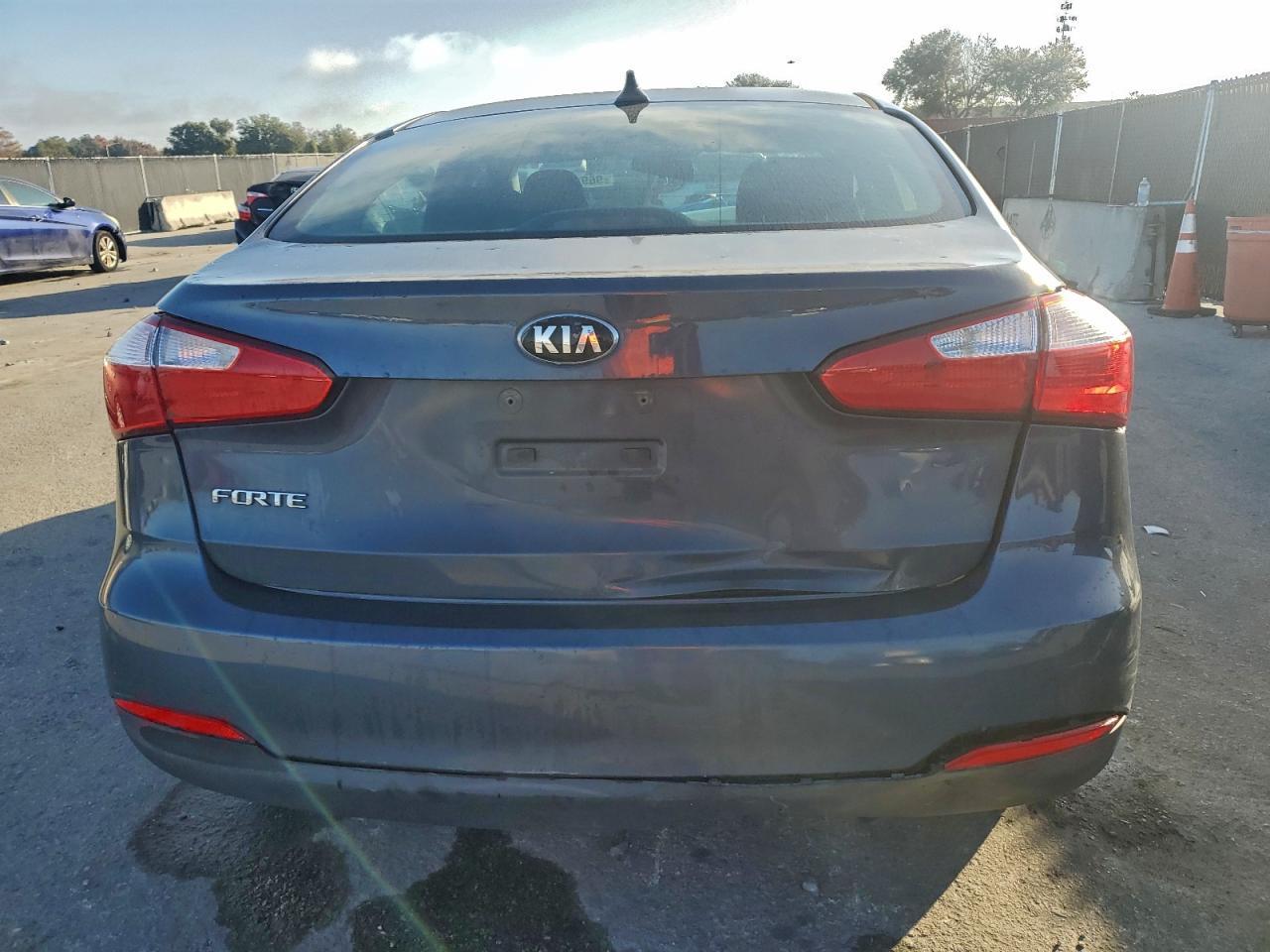 2016 Kia Forte Lx - Фото 6