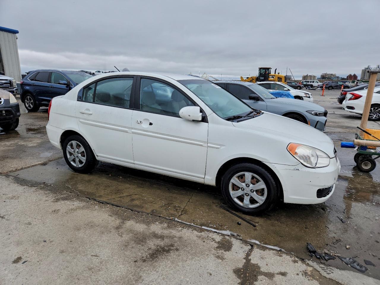 2009 Hyundai Accent Gls - Фото 4