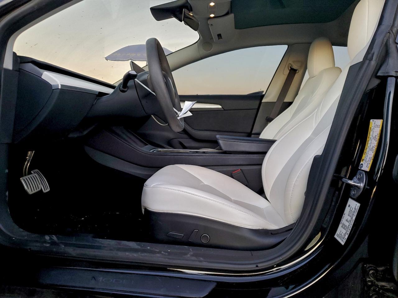 2023 Tesla Model 3 - Фото 7