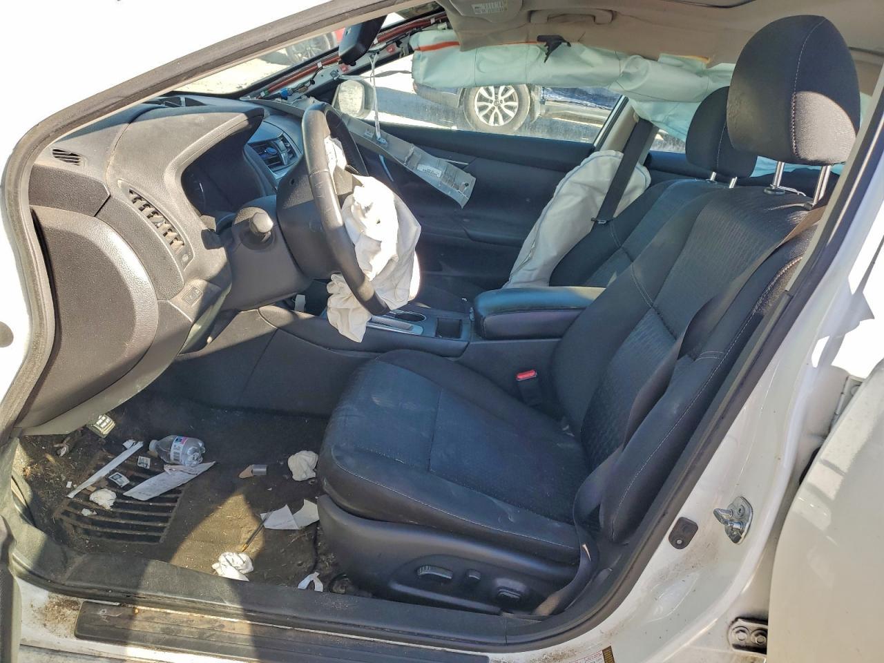 2017 Nissan Altima 2.5 - Фото 7