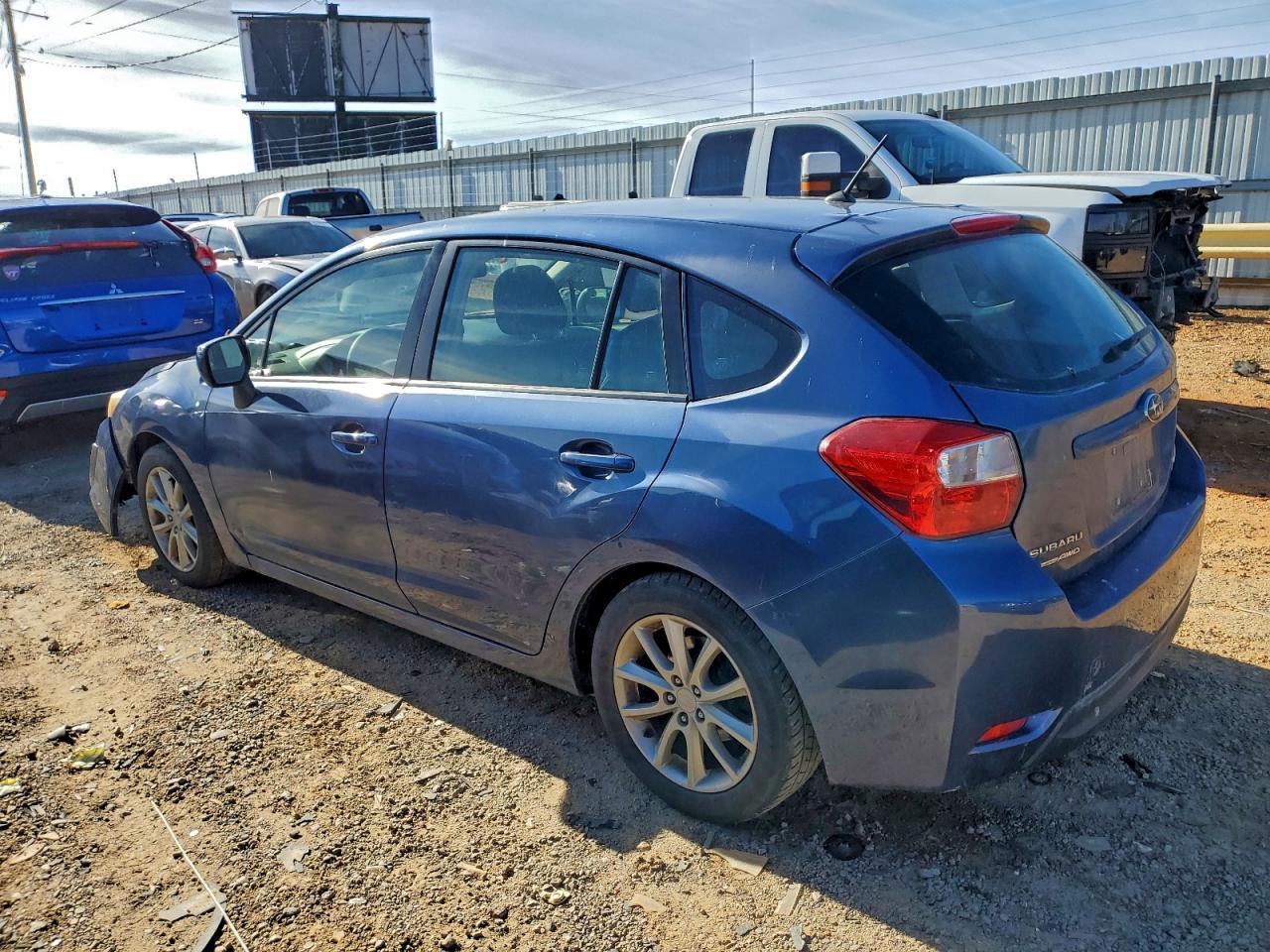 2013 Subaru Impreza Premium - Фото 2