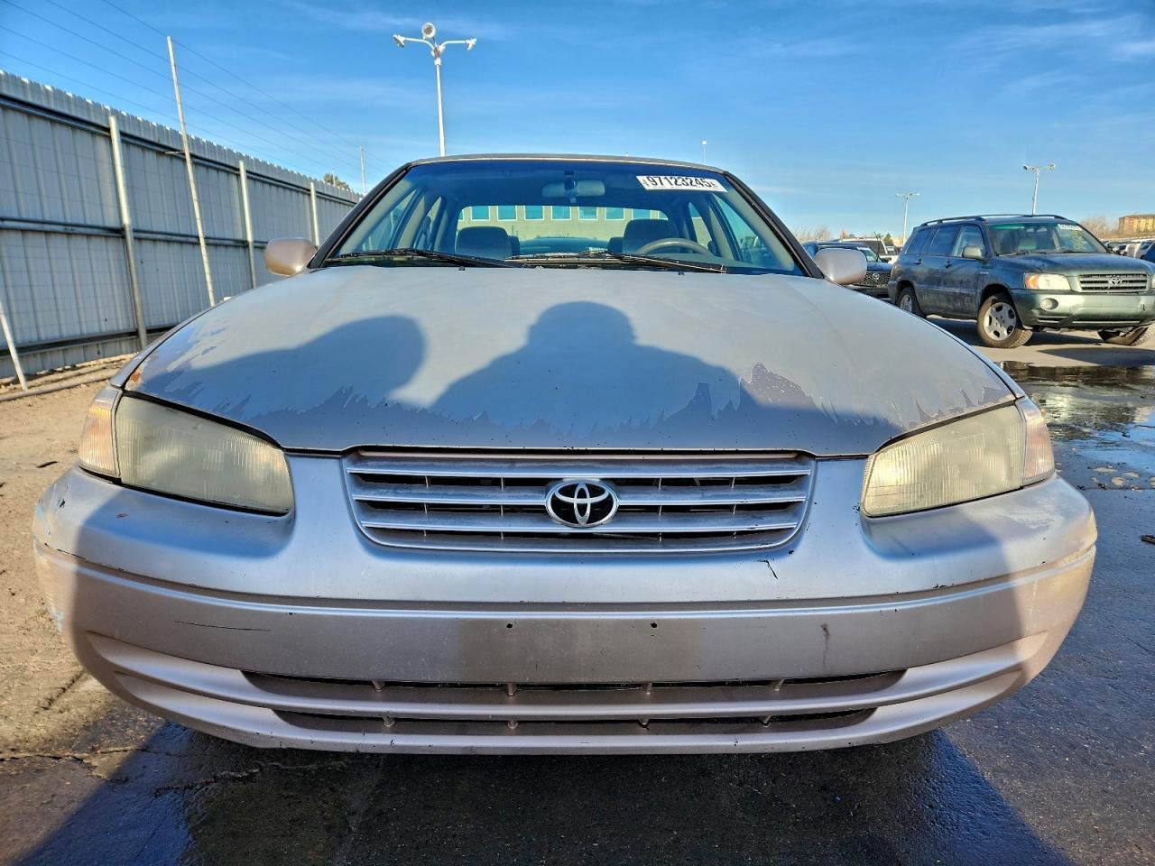 1997 Toyota Camry Le - Image 5