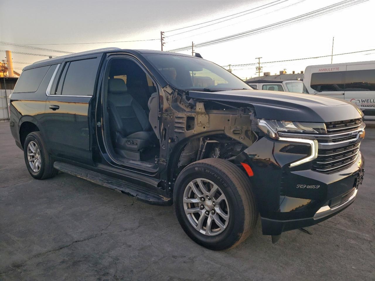 2021 Chevrolet Suburban C1500 Lt - Image 4