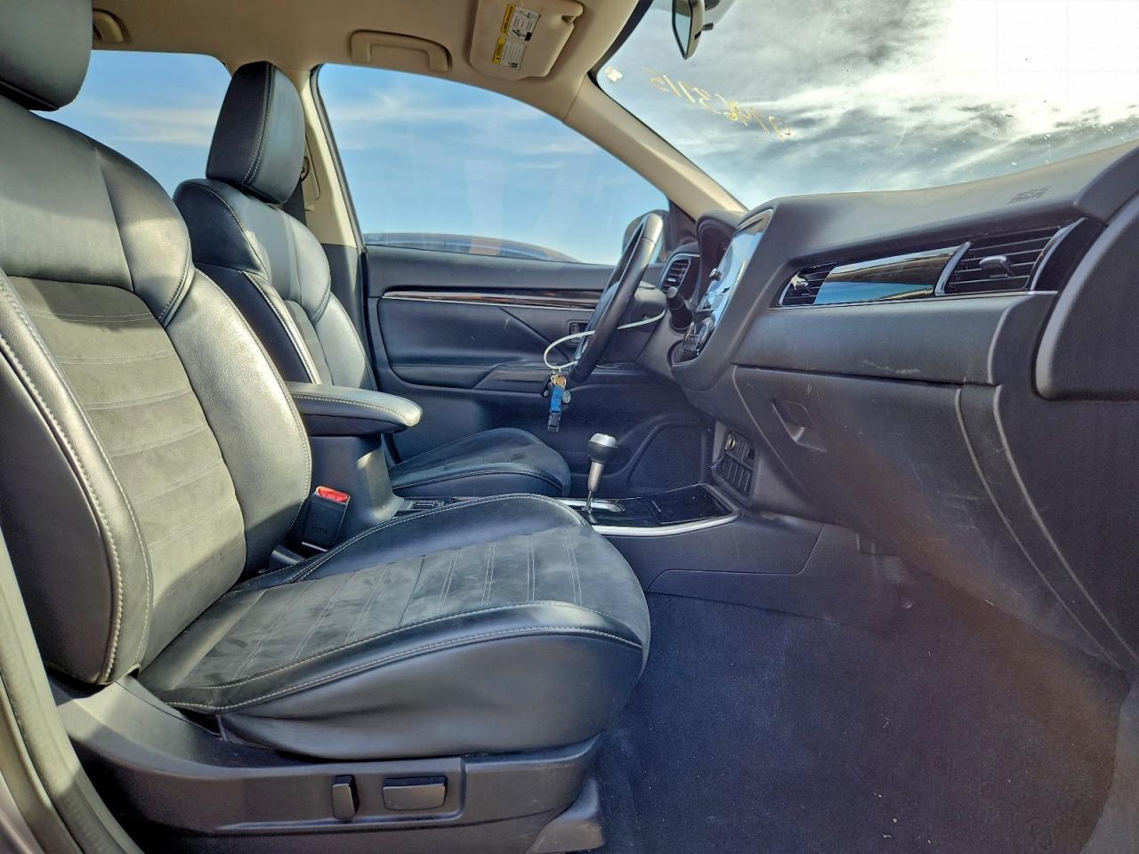 2019 Mitsubishi Outlander Se - Image 7