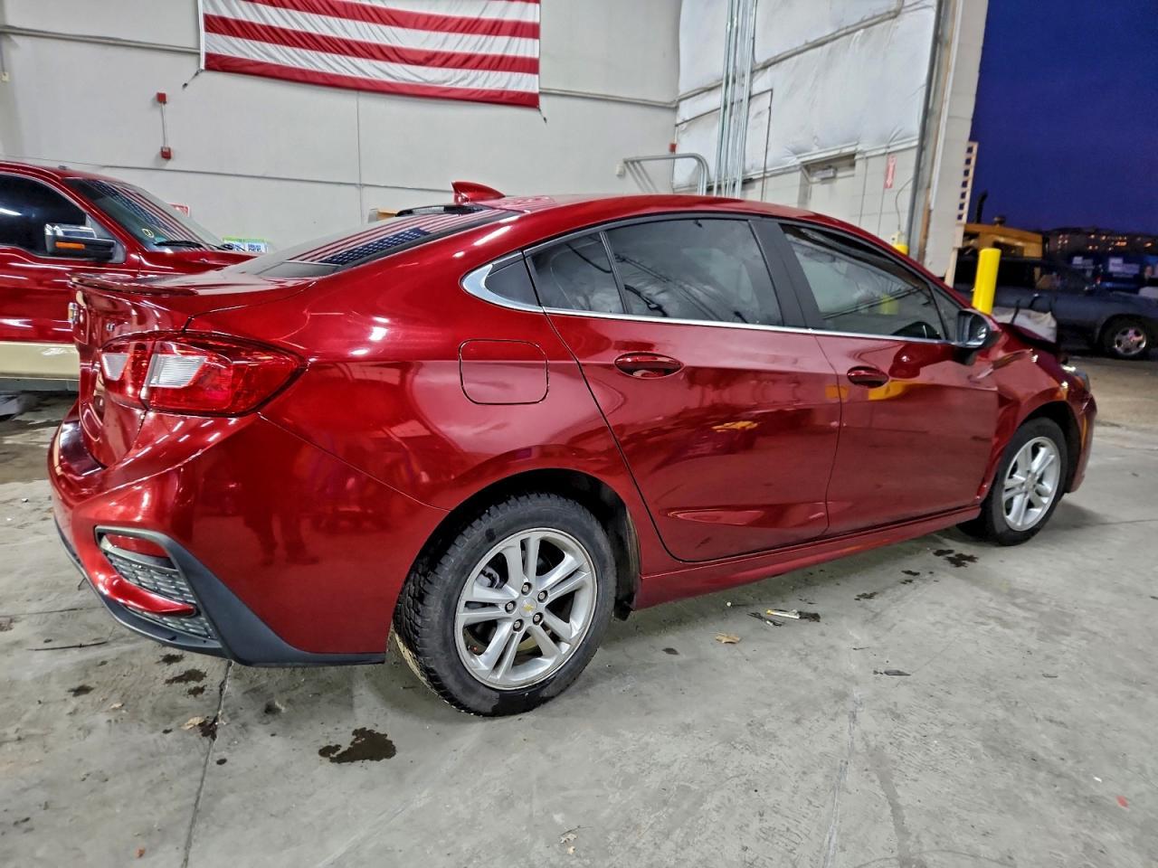 2018 Chevrolet Cruze Lt - Фото 3