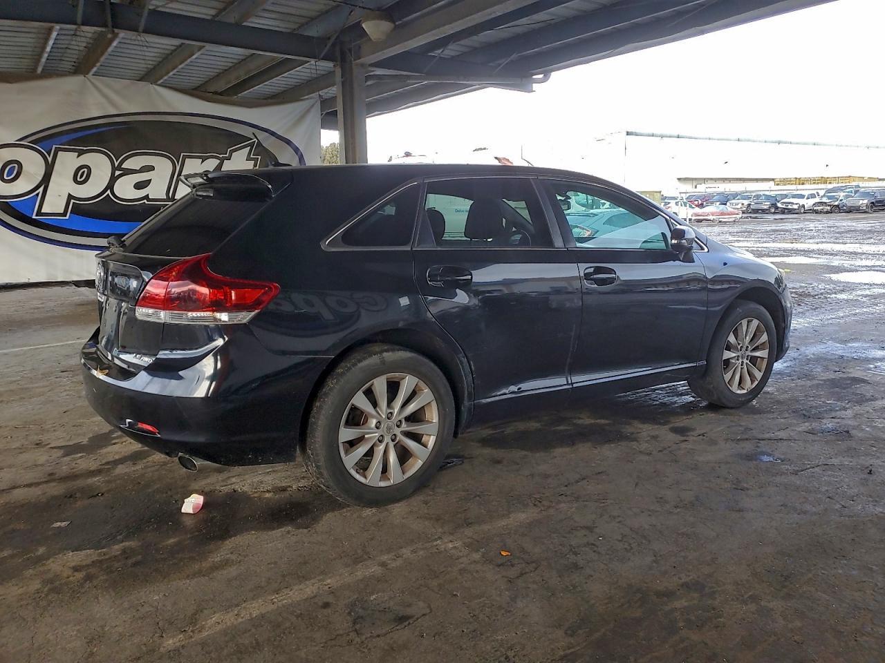 2013 Toyota Venza Le - Фото 3