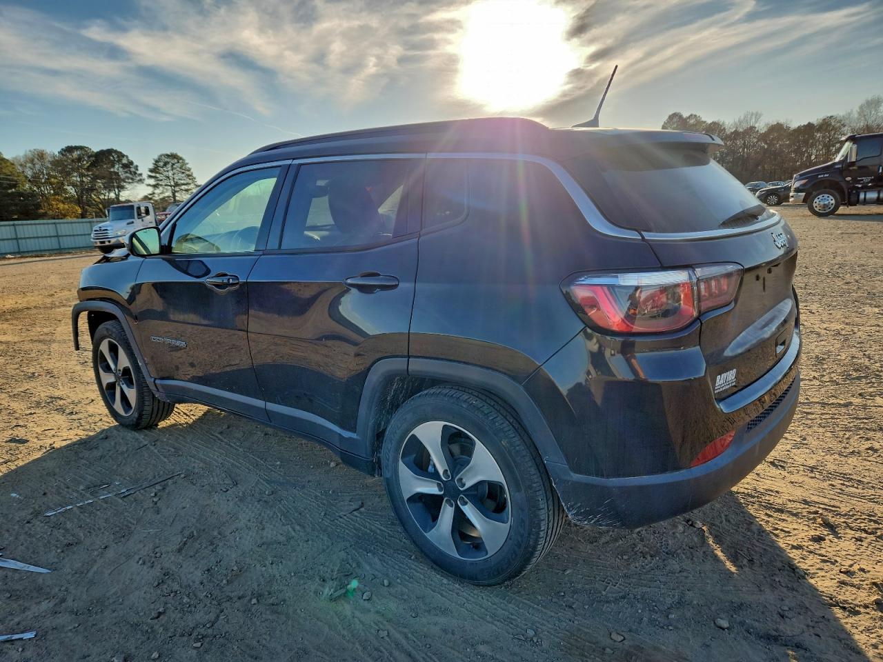 2019 Jeep Compass Latitude - Фото 2