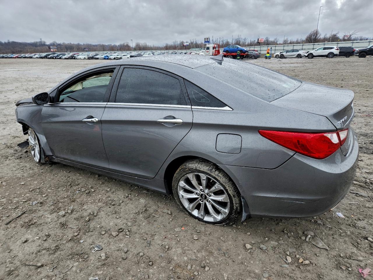 2013 Hyundai Sonata Se - Image 2