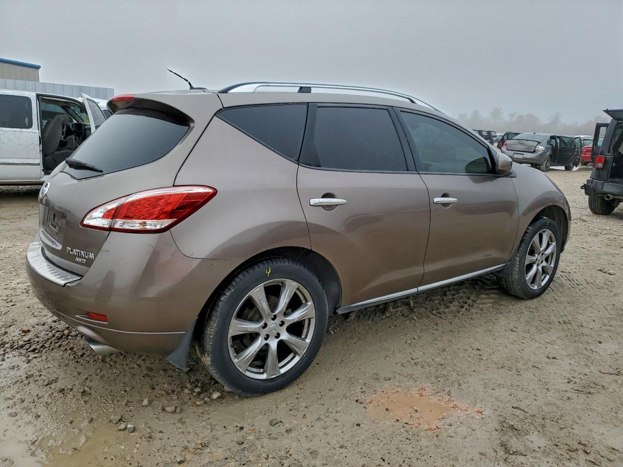 2013 Nissan Murano S - Фото 3