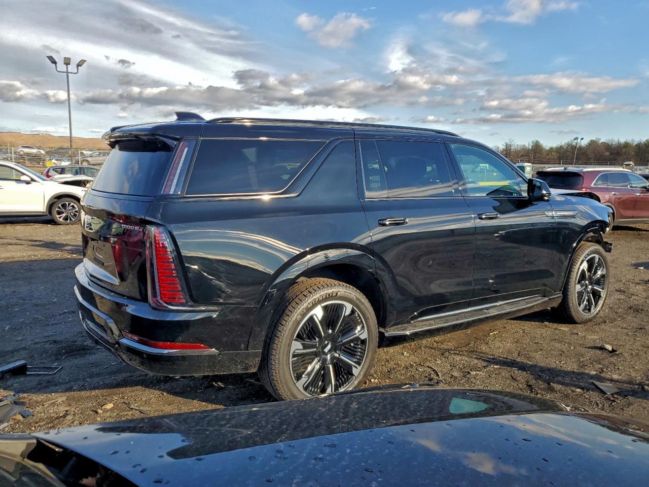 2026 Cadillac Escalade Iq L Sport-1 - Image 3