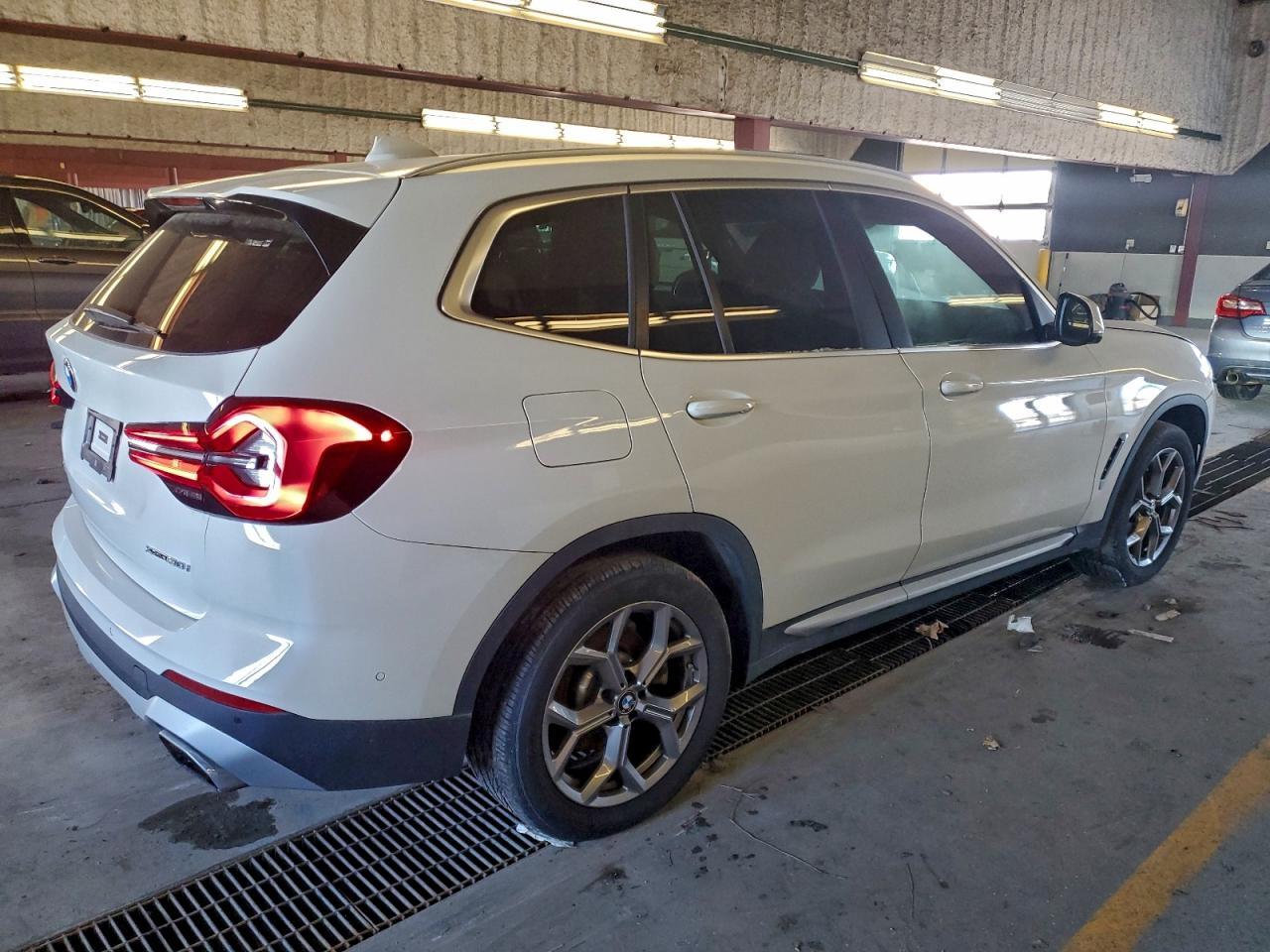 2024 BMW X3 xDrive30I - Фото 3