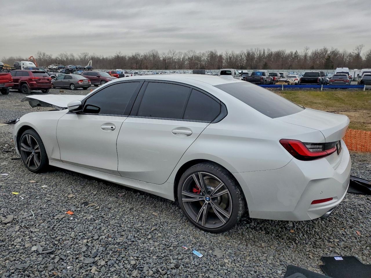 2024 BMW 330Xi - Image 2