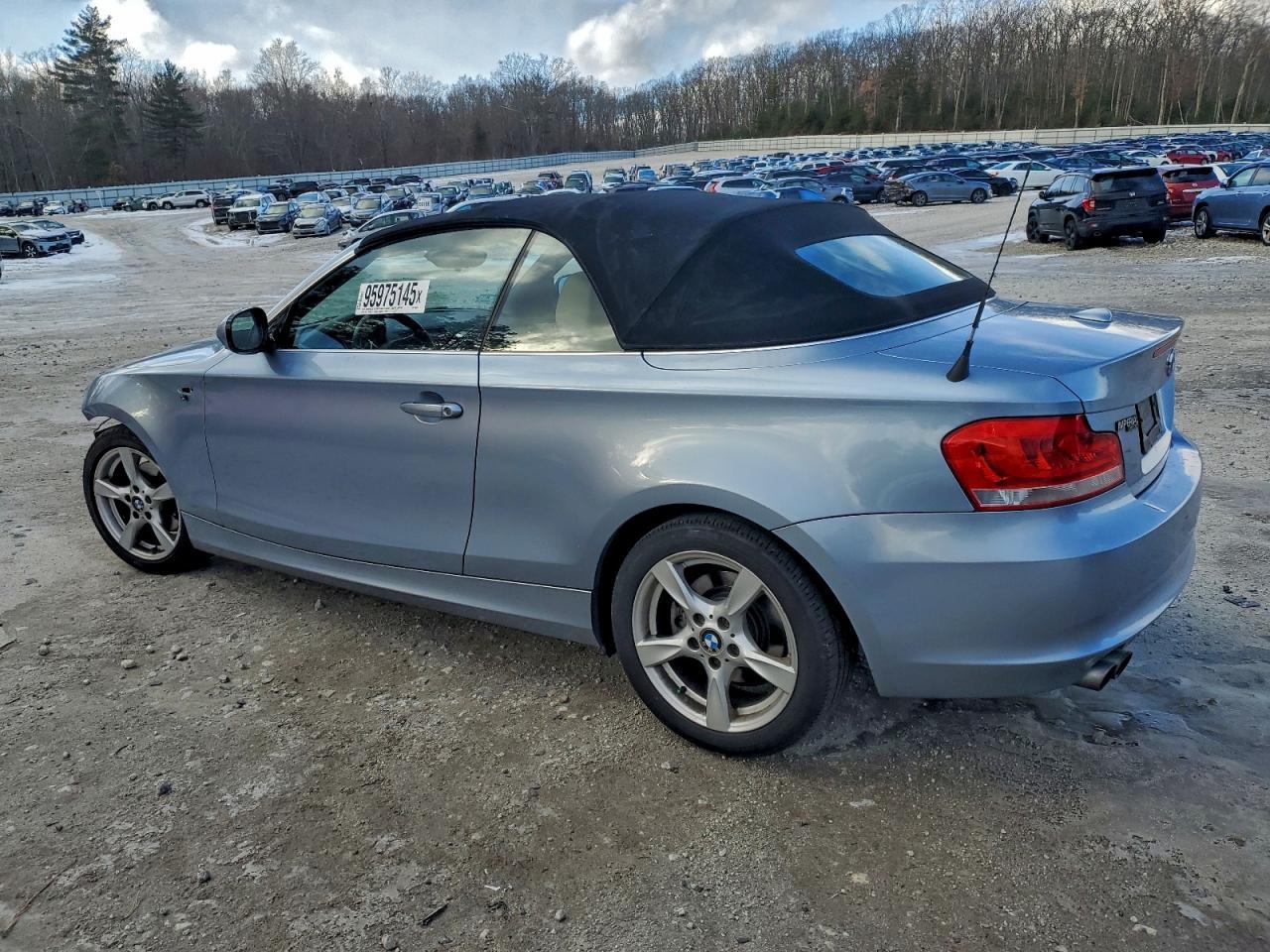 2013 BMW 128 I - Image 2