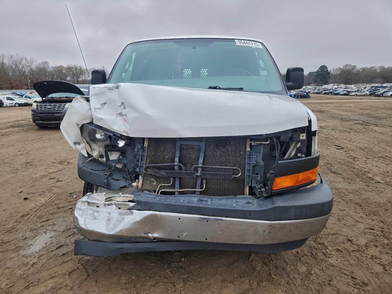 2017 GMC Savana G2500 Delivery Van - Фото 5