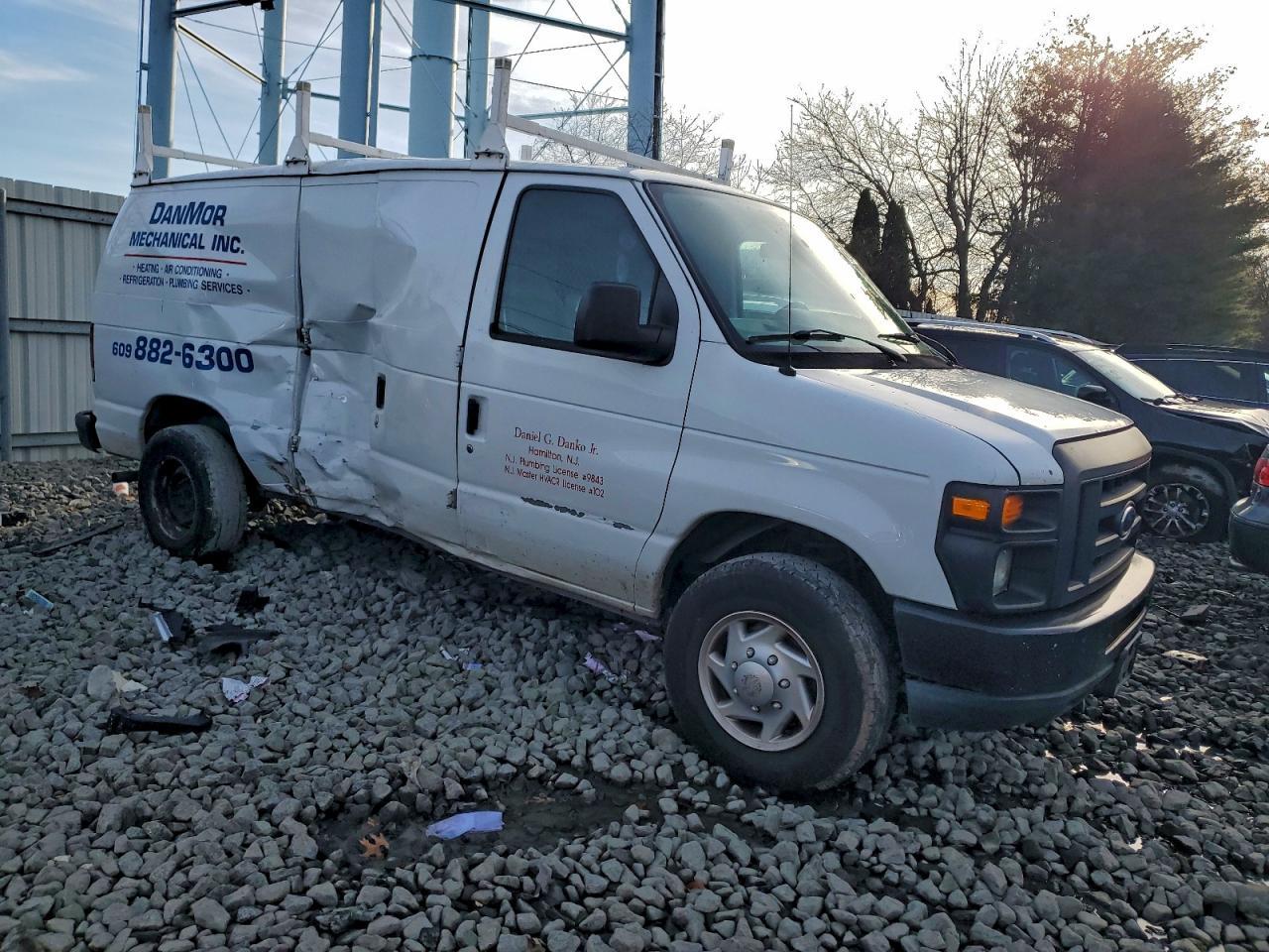 2013 Ford E250 Utility / Service Van - Фото 4