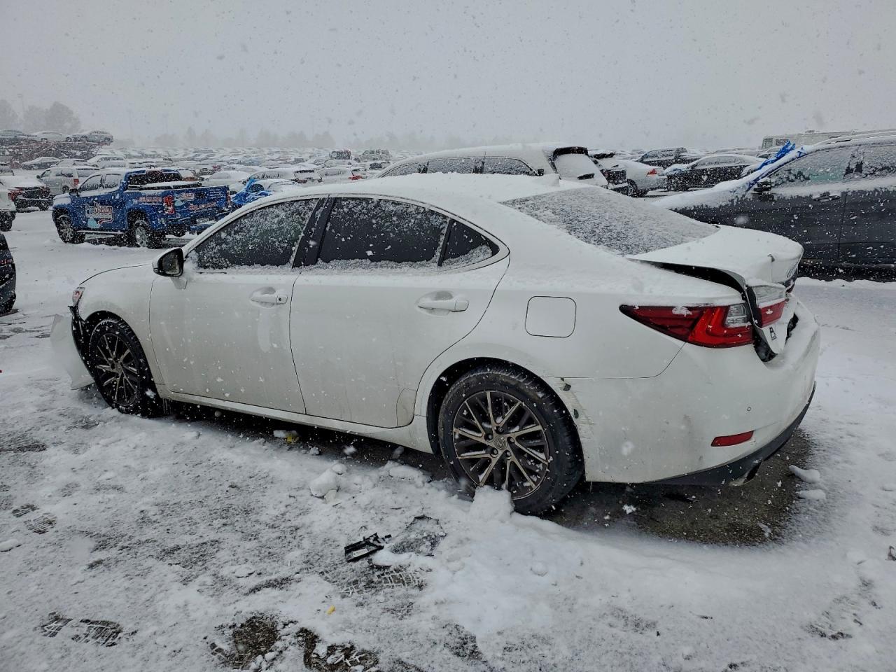 2016 Lexus Es 350 - Фото 2