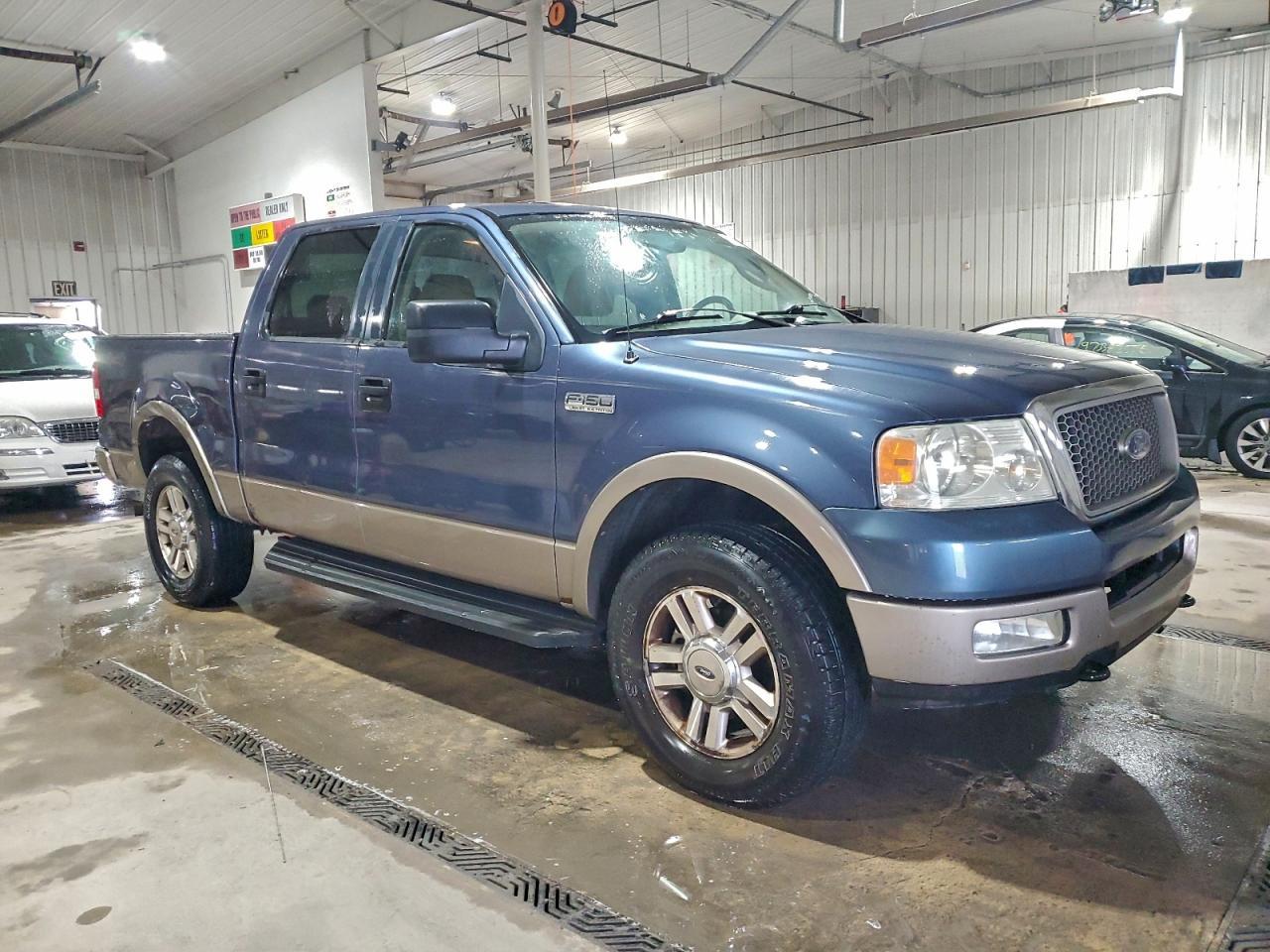 2005 Ford F150 Supercrew - Image 4