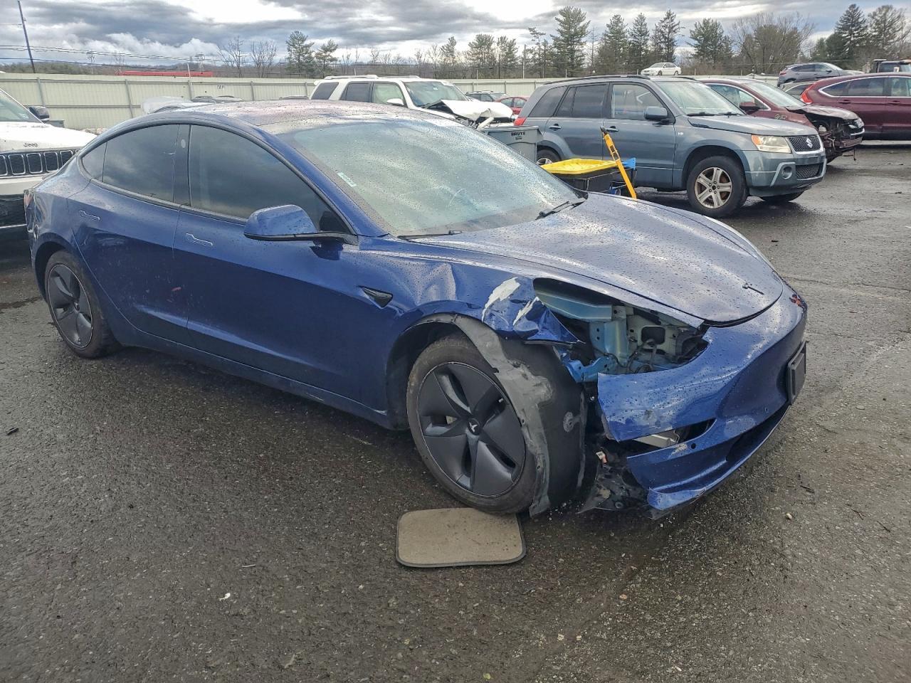 2018 Tesla Model 3 - Фото 4