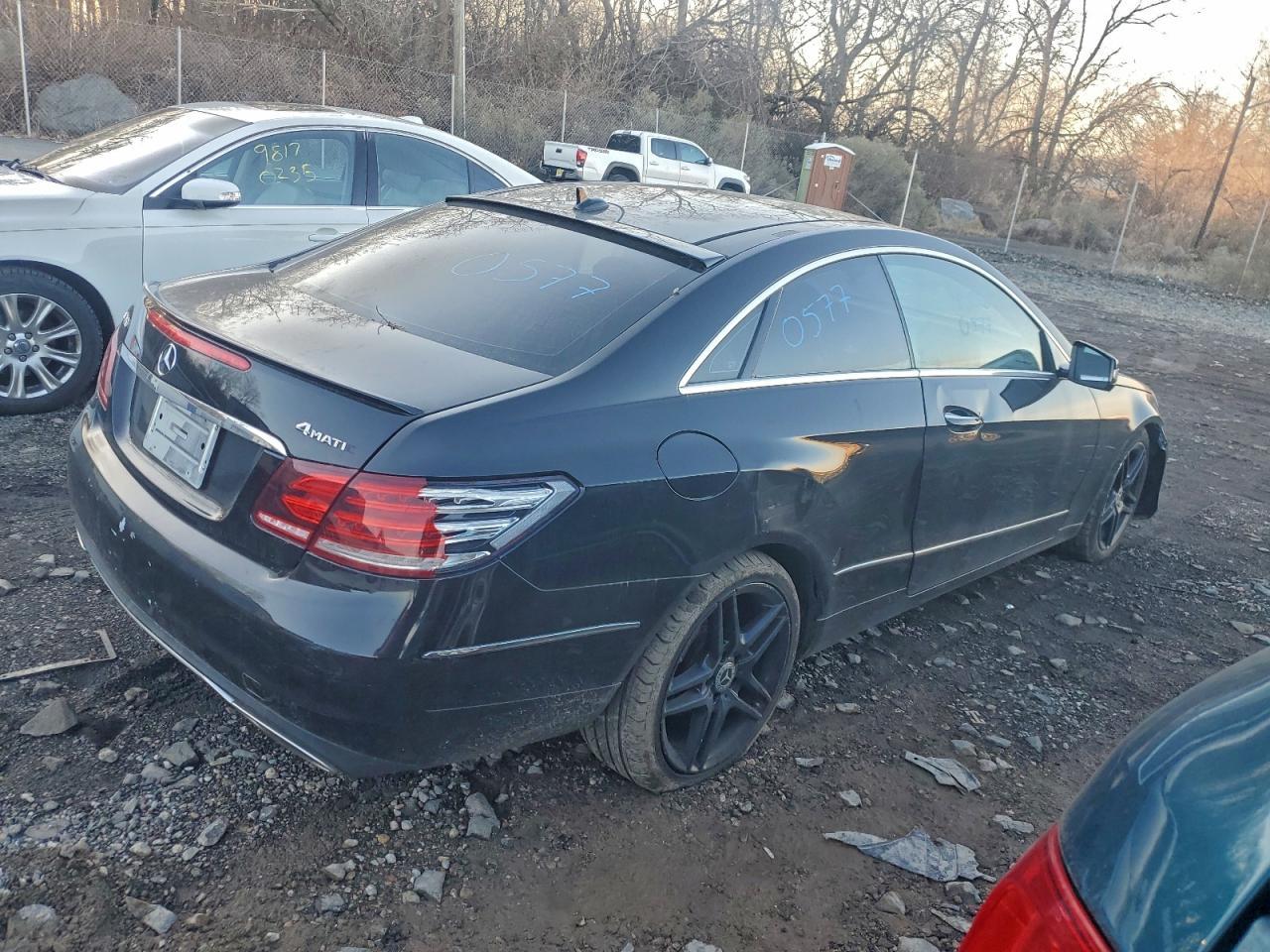 2014 Mercedes-Benz E 350 4Matic - Image 3