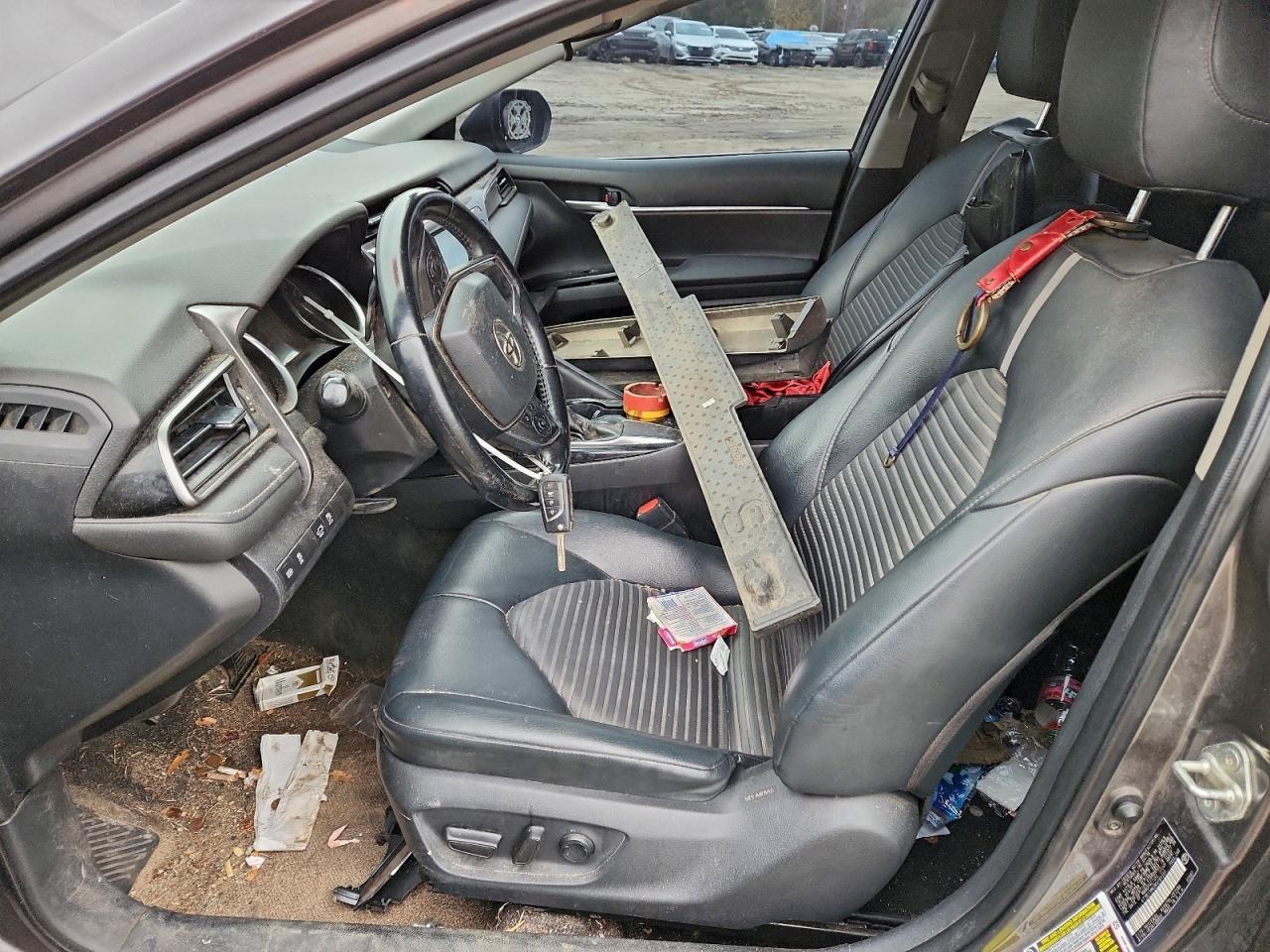 2019 Toyota Camry L - Фото 7