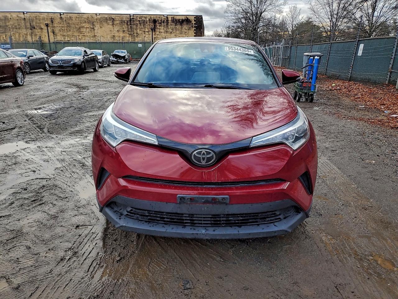 2019 Toyota C-Hr Xle - Фото 5