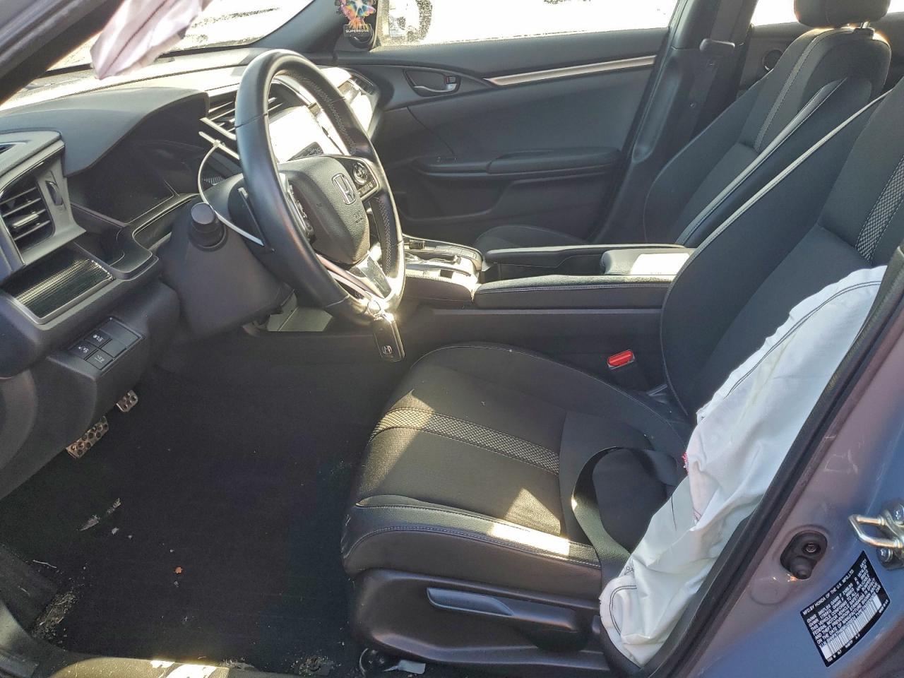 2021 Honda Civic Sport - Image 7