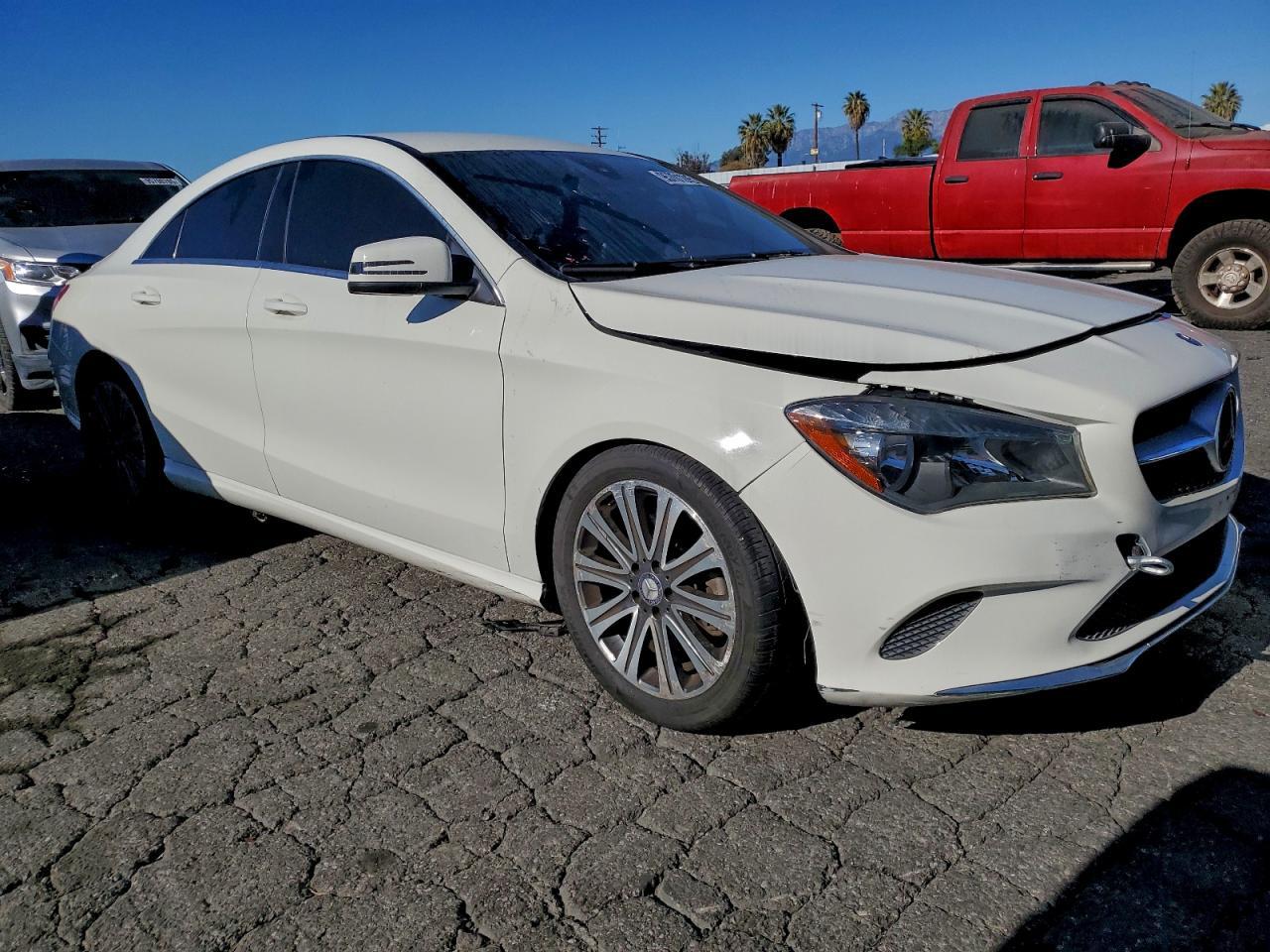 2017 Mercedes-Benz Cla 250 - Image 4