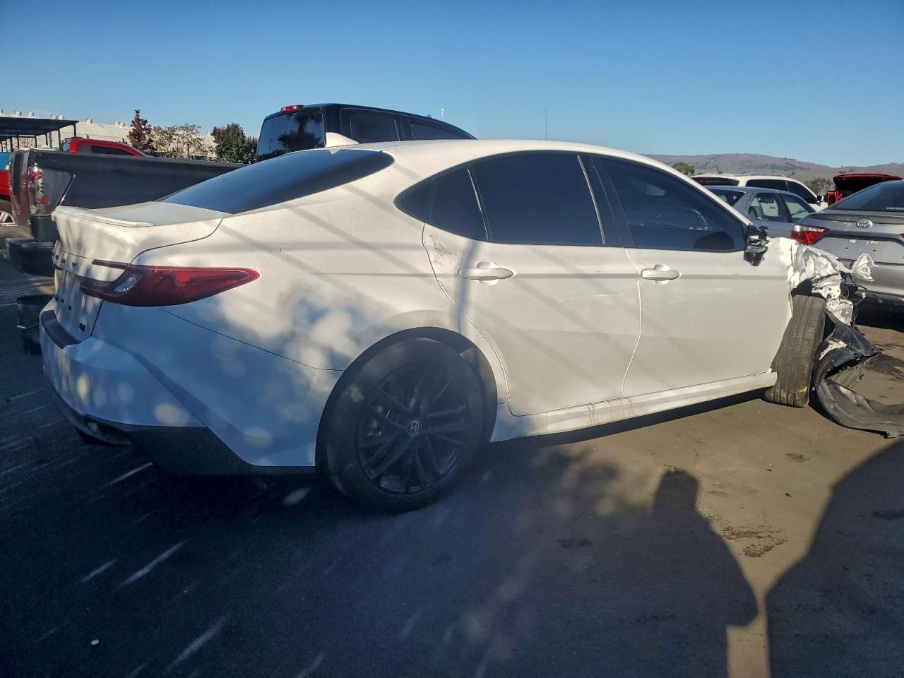 2025 Toyota Camry Xse - Фото 3