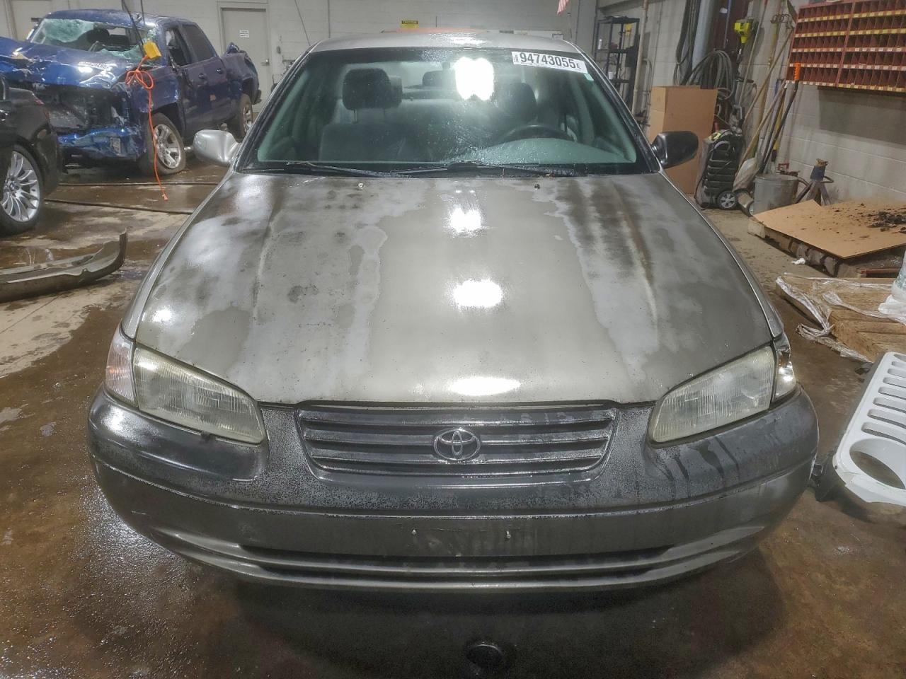 1998 Toyota Camry Ce - Фото 5
