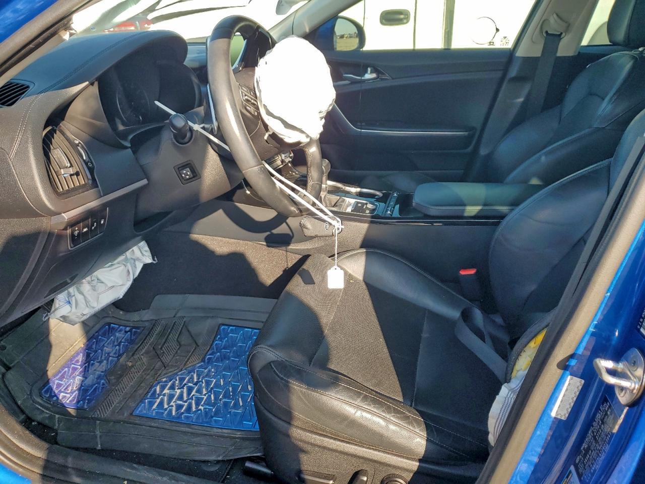 2018 Kia Stinger Premium - Image 7