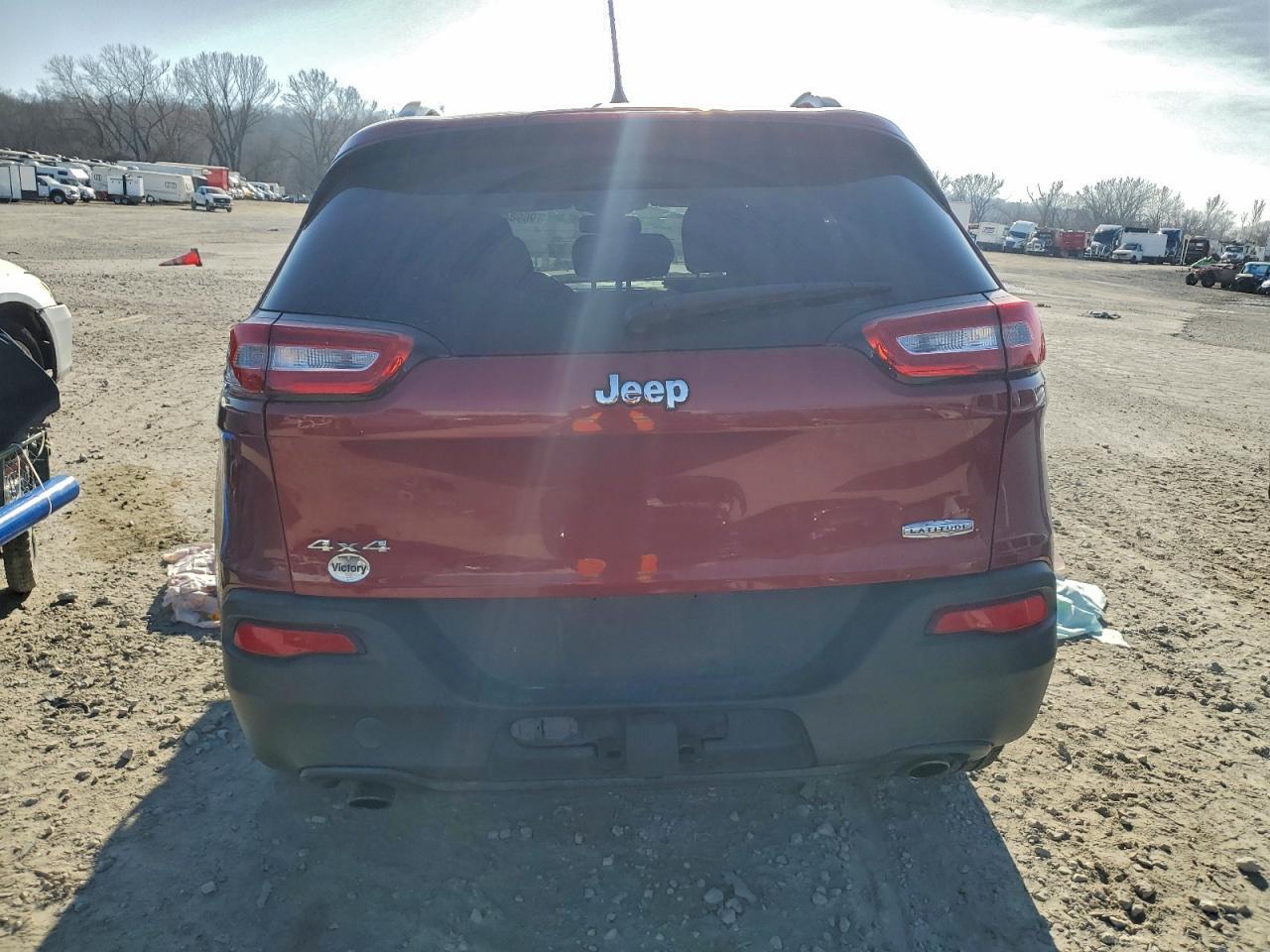 2014 Jeep Cherokee Latitude - Image 6