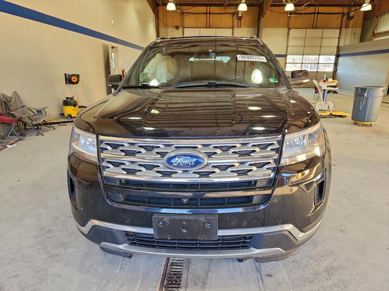 2019 Ford Explorer Limited - Фото 5