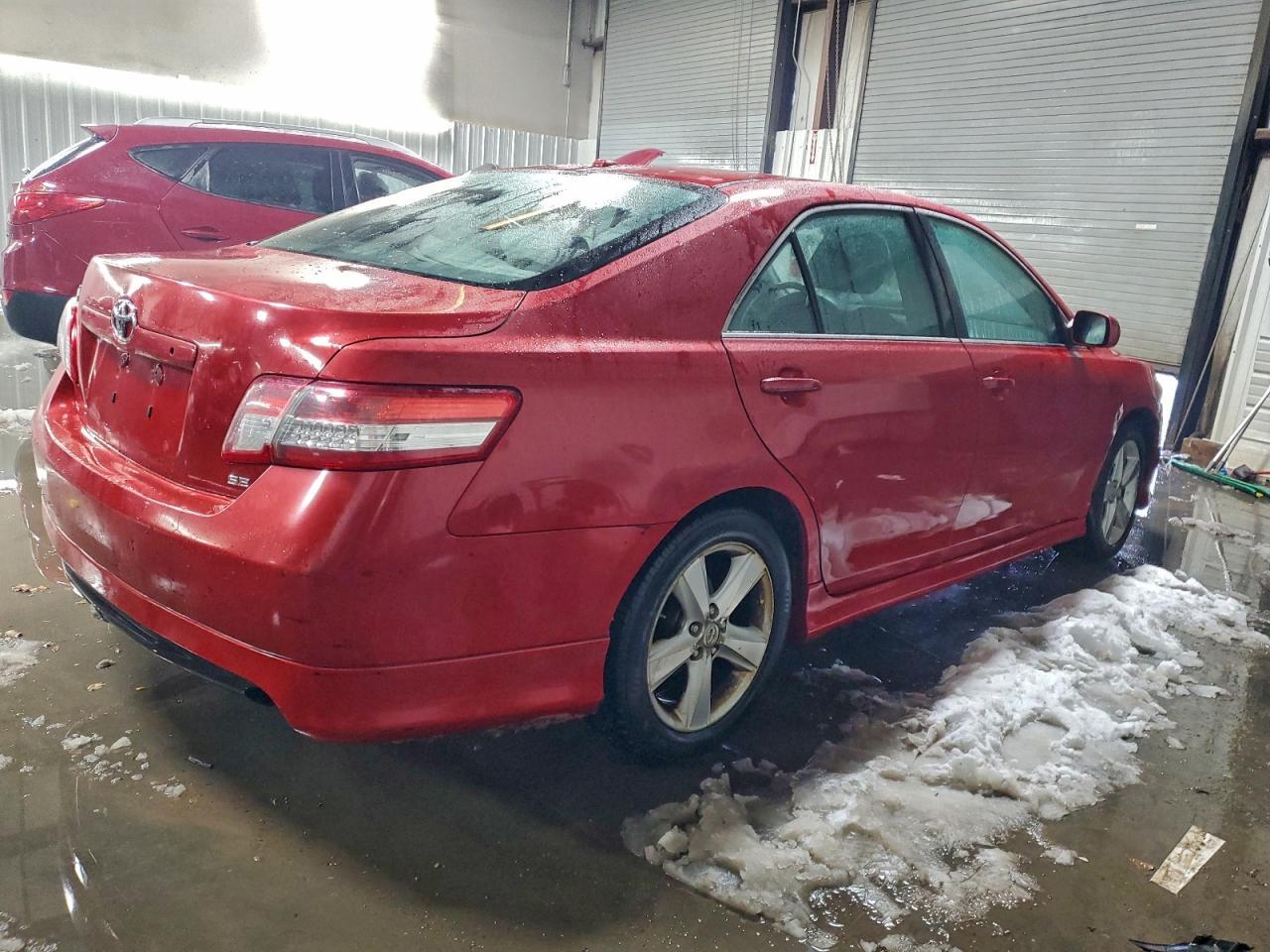 2011 Toyota Camry Se - Image 3