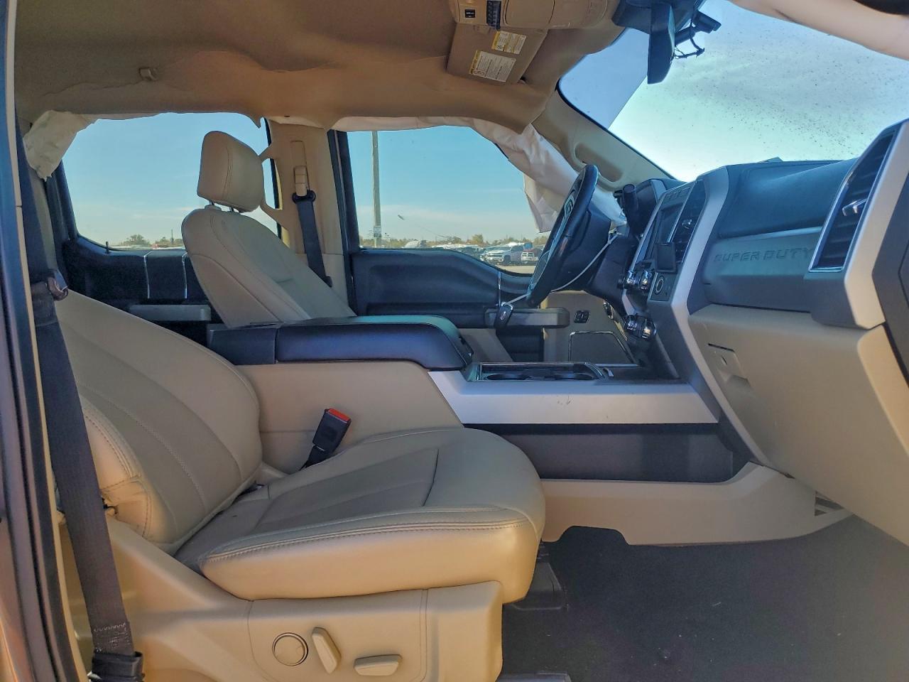 2020 Ford F250 Super Duty - Фото 7