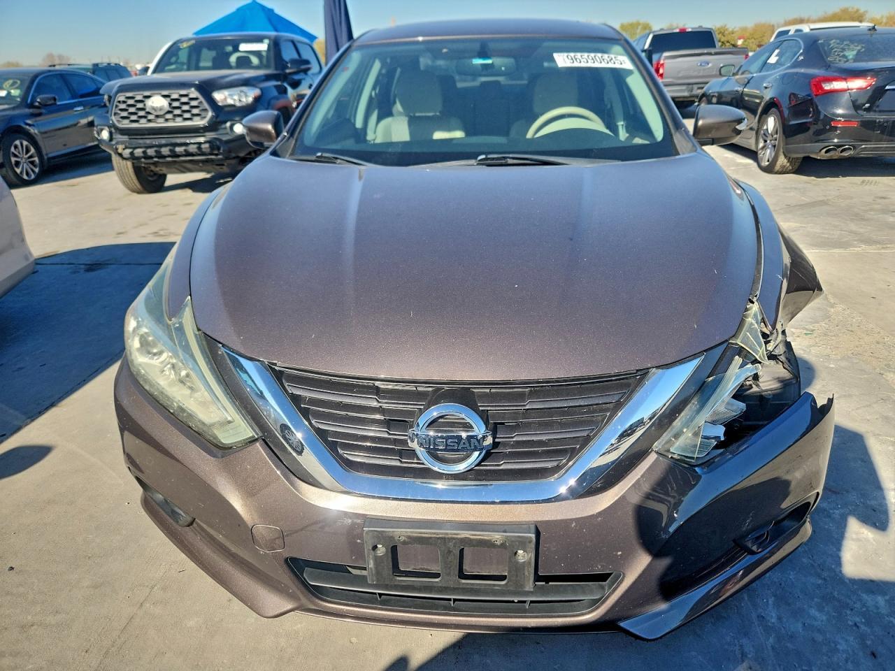 2016 Nissan Altima 2.5 Sv - Image 5