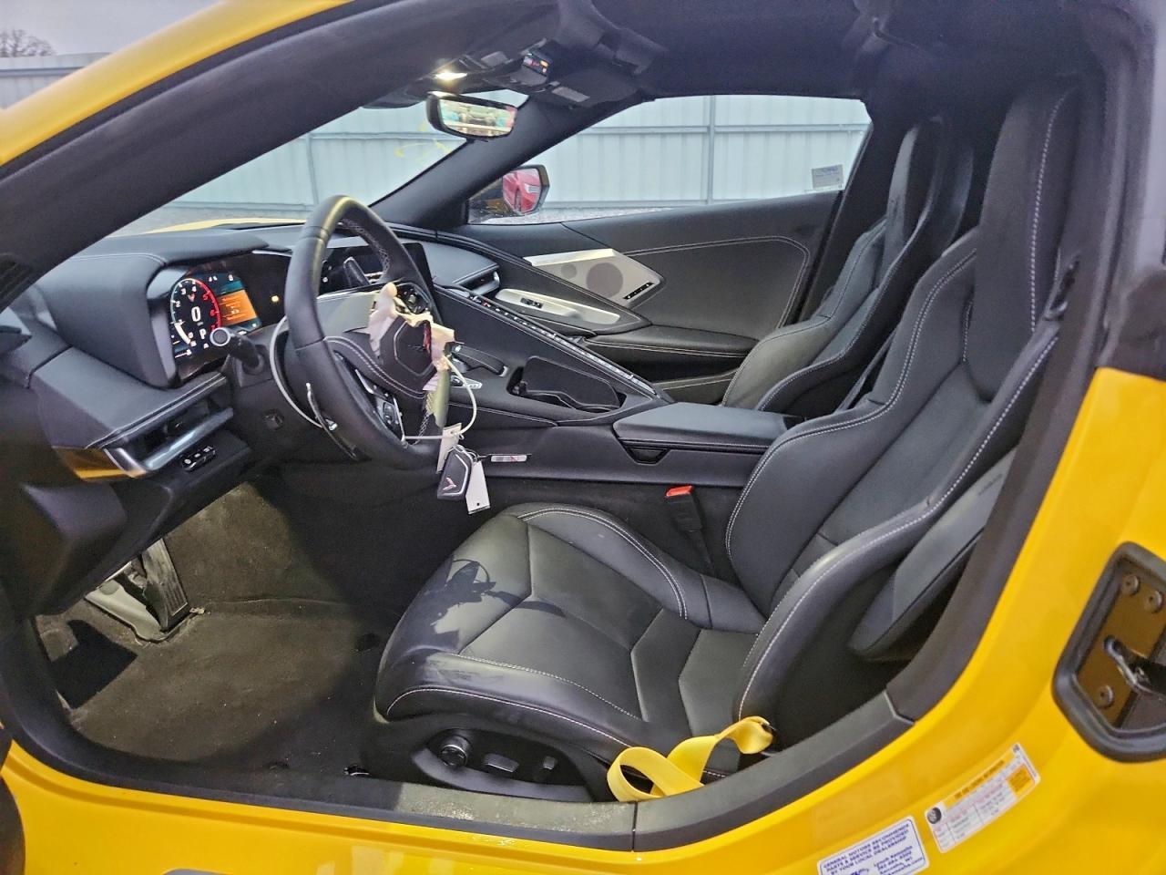 2025 Chevrolet Corvette Stingray 2Lt - Image 7
