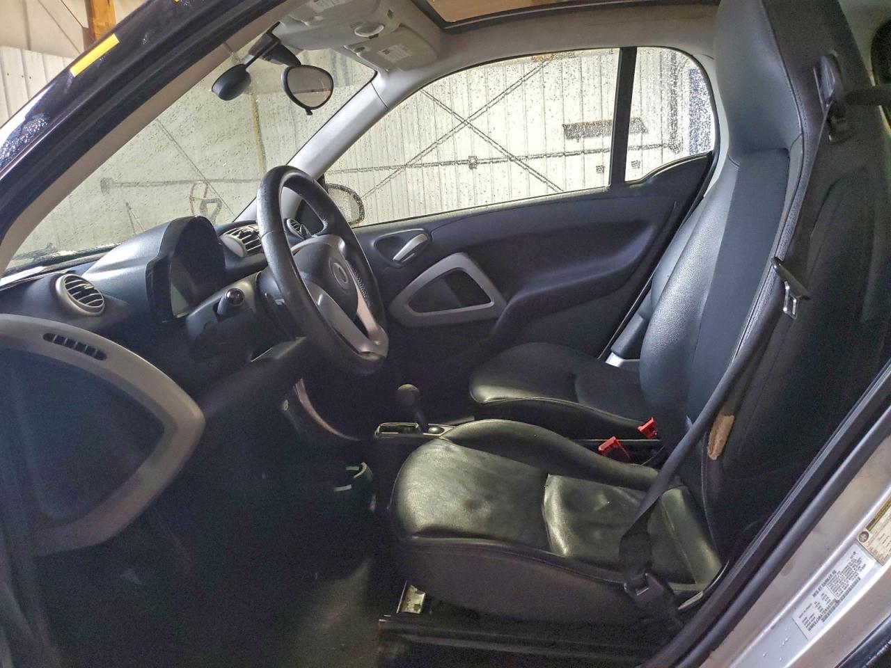 2013 Smart Fortwo Pure - Image 7