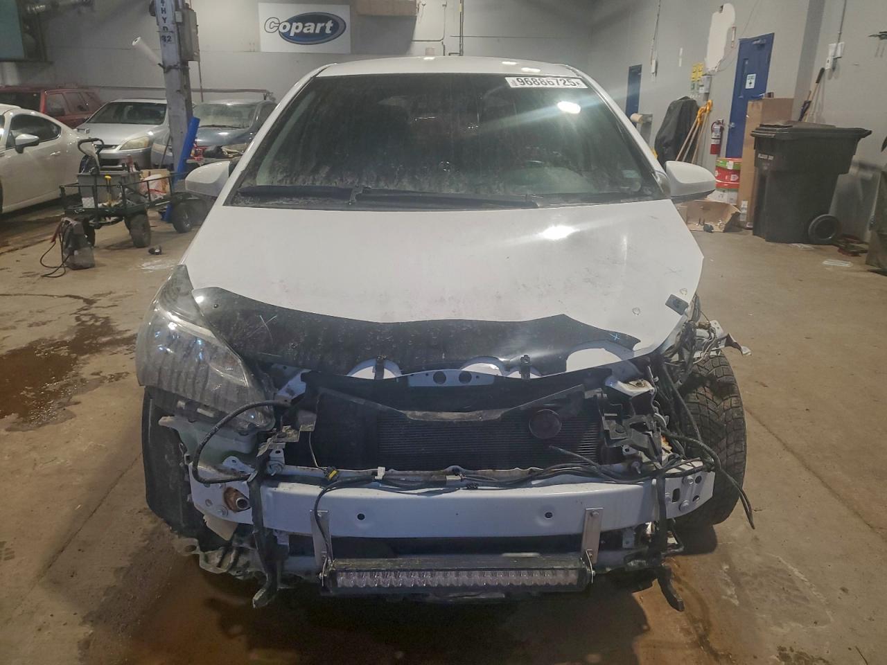 2015 Toyota Yaris - Фото 5