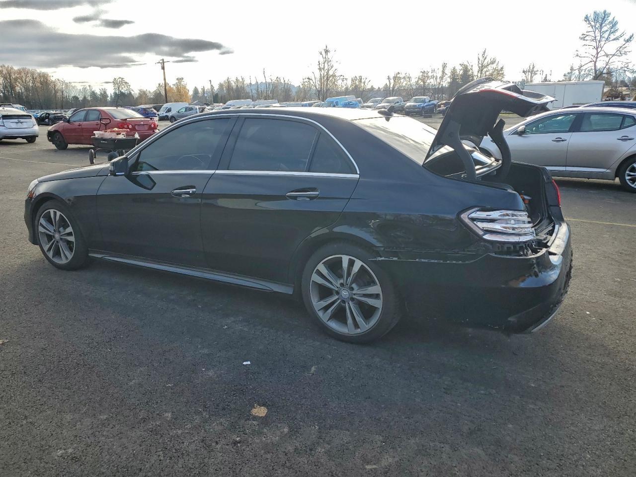 2015 Mercedes-Benz E 350 4Matic - Фото 2