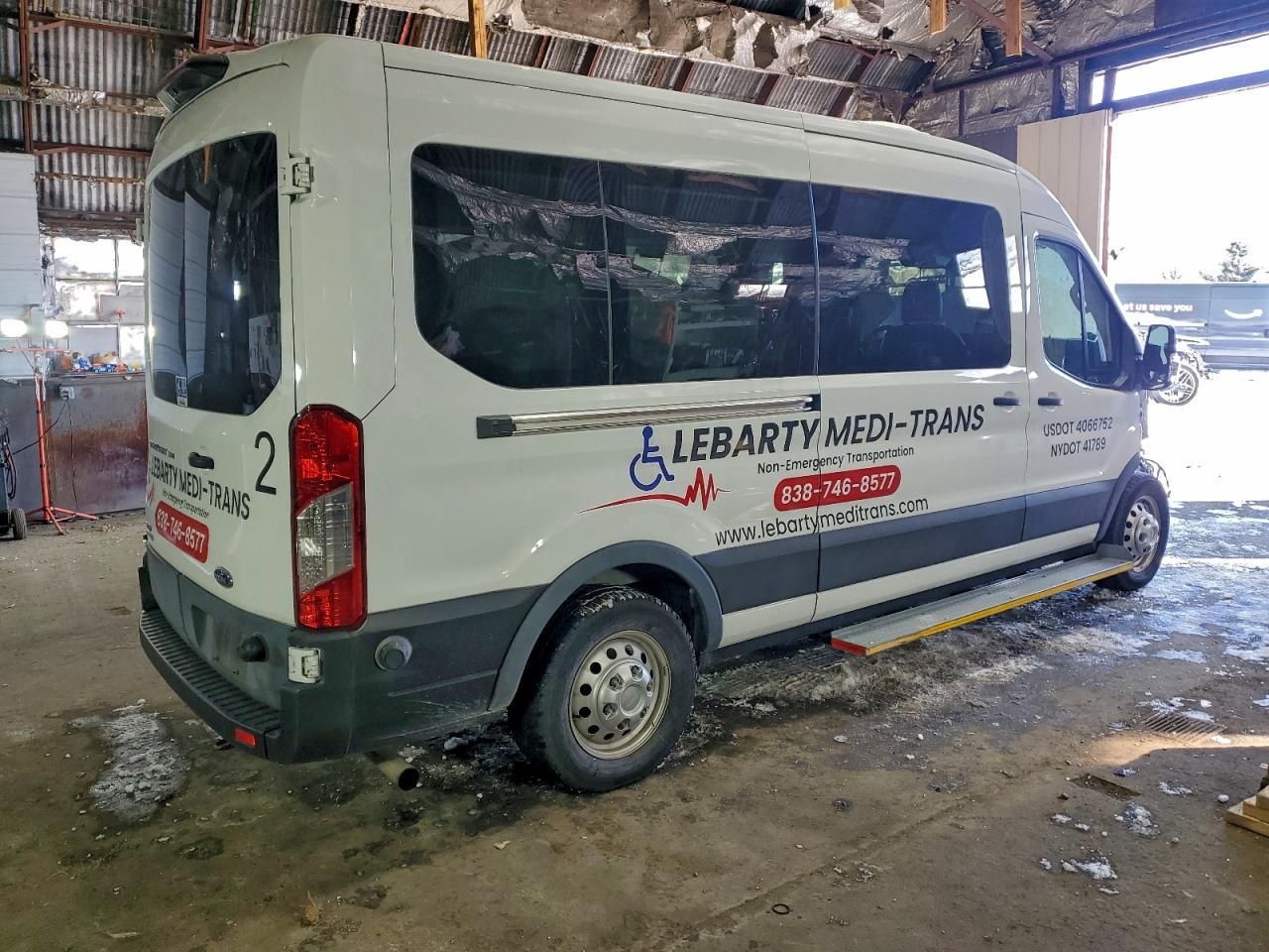 2023 Ford Passengervan - Image 3