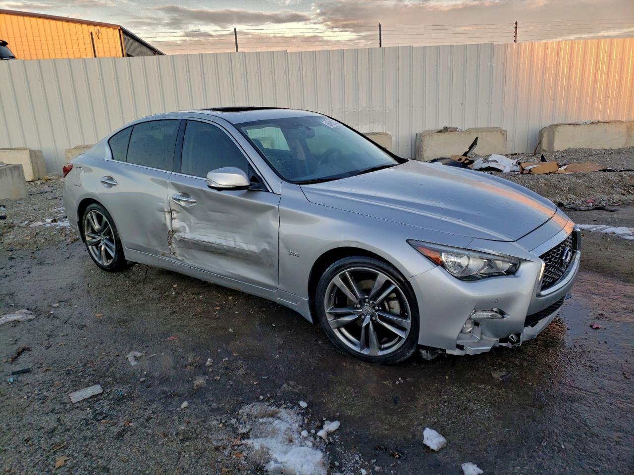 2019 Infiniti Q50 Luxe - Фото 4