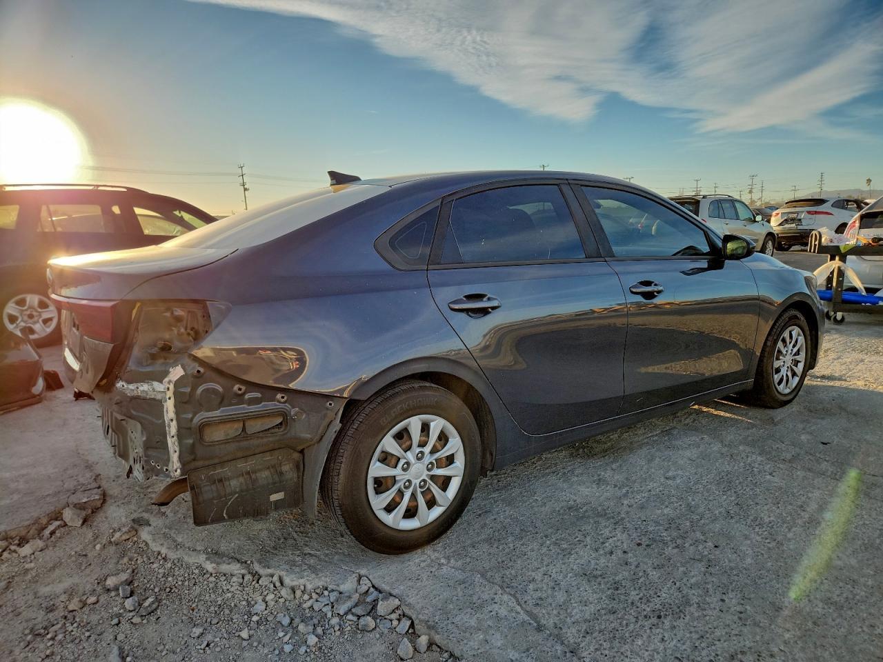 2019 Kia Forte Fe - Фото 3