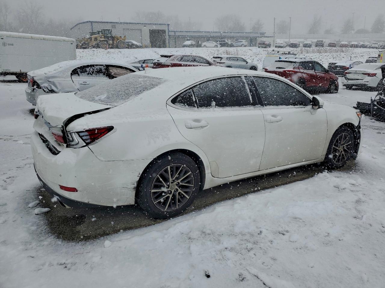 2016 Lexus Es 350 - Фото 3